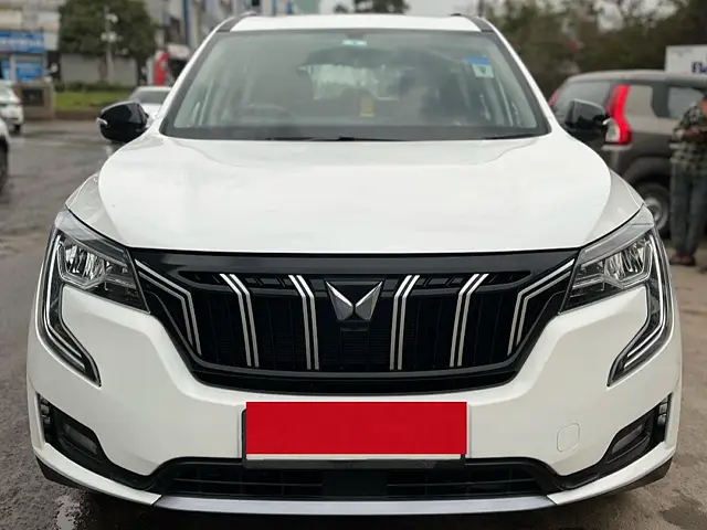 Used 2022 Mahindra XUV700 in Delhi
