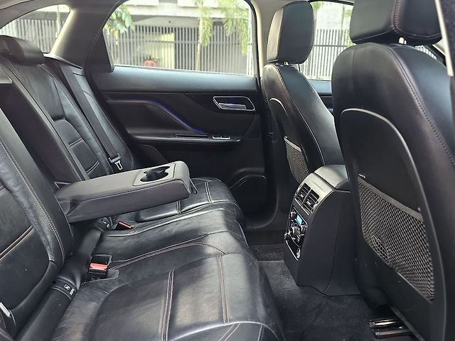 Used Jaguar F-Pace [2016-2021] Prestige in Thane