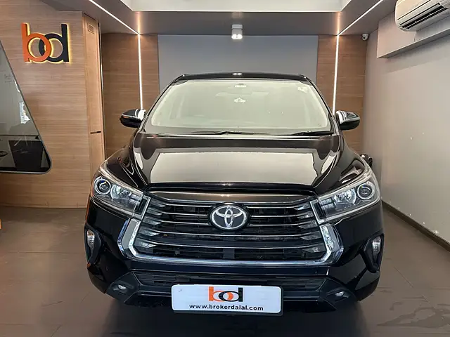 Used 2021 Toyota Innova Crysta in Mumbai