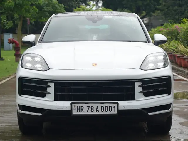 Used 2023 Porsche Cayenne Coupe in Delhi