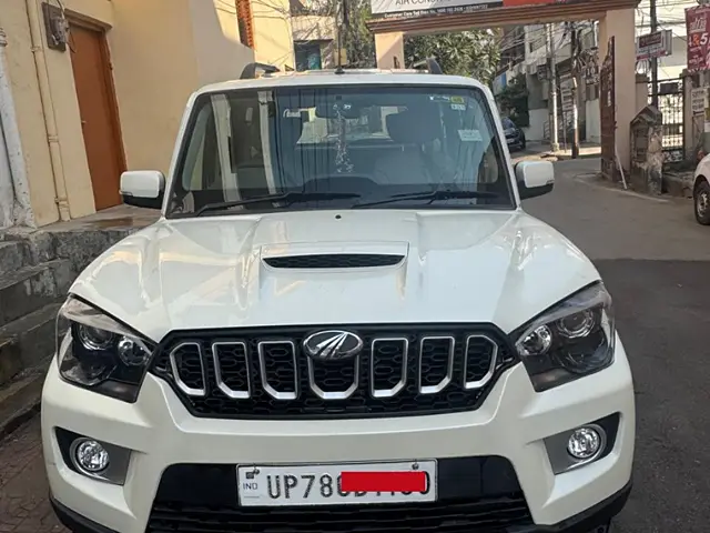 Used 2020 Mahindra Scorpio in Kanpur