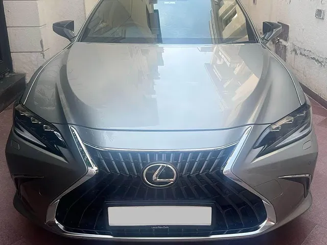 Used 2023 Lexus ES in Delhi
