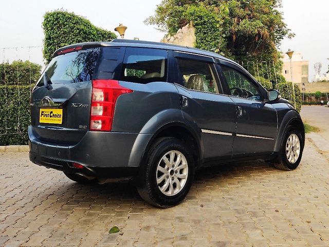 Used Mahindra XUV500 [2015-2018] W10 1.99 in Delhi