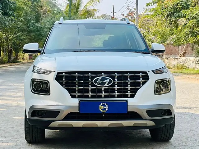 Used 2022 Hyundai Venue in Ahmedabad