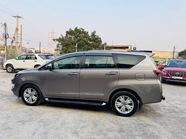 Used Toyota Innova Crysta [2016-2020] 2.8 ZX AT 7 STR [2016-2020] in Hyderabad