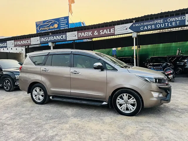 Used Toyota Innova Crysta [2016-2020] 2.8 ZX AT 7 STR [2016-2020] in Hyderabad