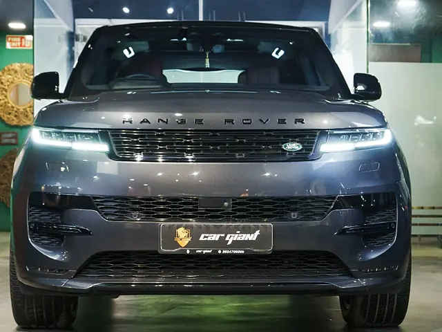 Used 2025 Land Rover Range Rover Sport in Delhi