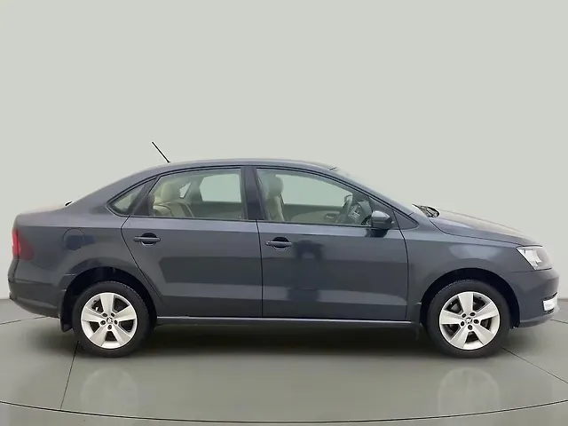 Used Skoda Rapid [2011-2014] Ambition 1.6 MPI AT in Hyderabad