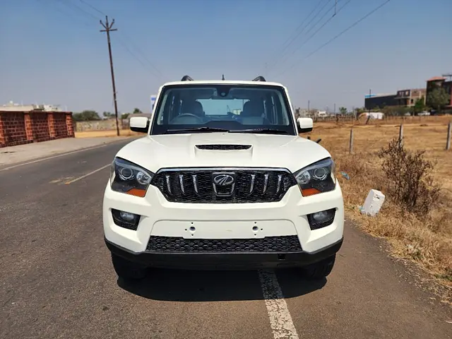 Used 2014 Mahindra Scorpio in Kolhapur