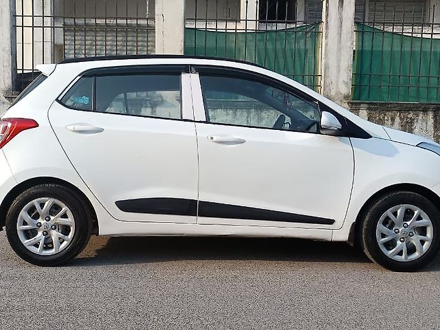 Used Hyundai i10 [2010-2017] Sportz 1.2 Kappa2 in Lucknow