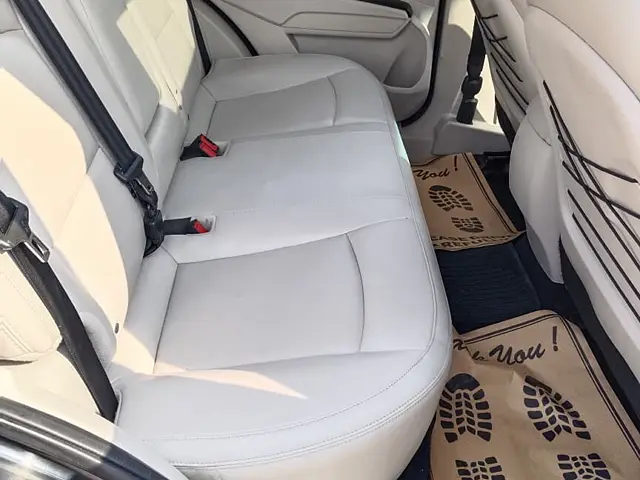 Used Mahindra XUV300 [2019-2024] W8 (O) 1.2 Petrol in Faridabad