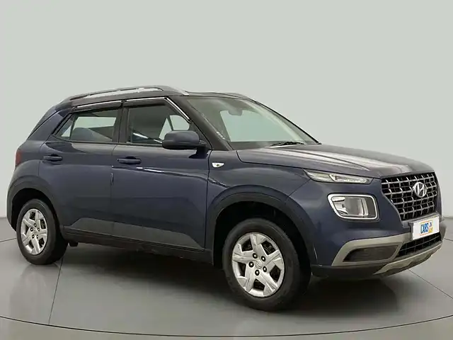 Used 2022 Hyundai Venue in Delhi