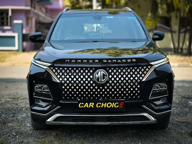 Used 2023 MG Hector Plus in Kolkata