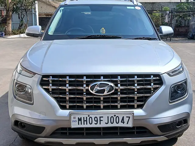 Used 2019 Hyundai Venue in Kolhapur