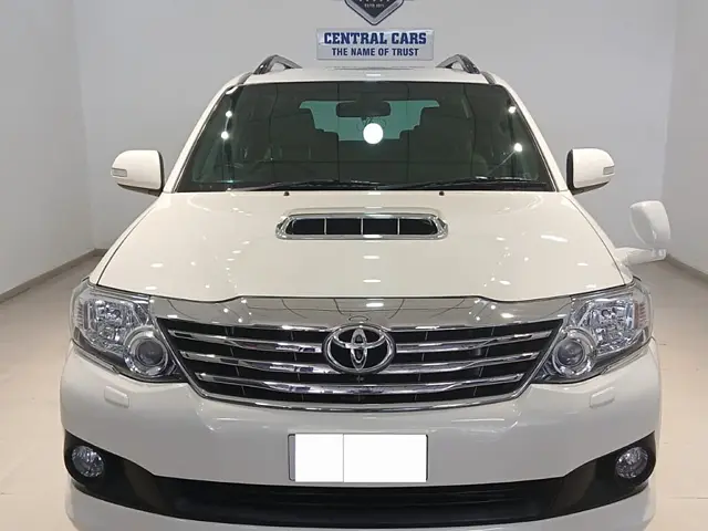 Used 2014 Toyota Fortuner in Kolhapur
