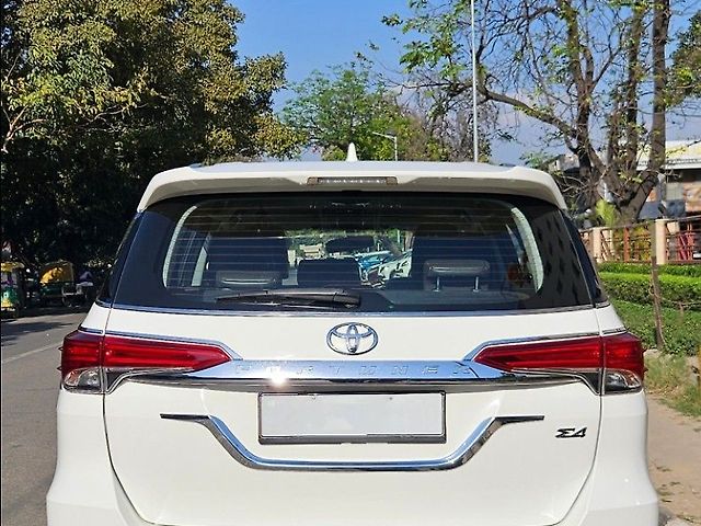 Used Toyota Fortuner [2016-2021] 2.8 4x4 AT in Chandigarh