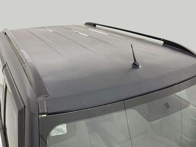 Used Mahindra TUV300 [2015-2019] T8 in Ahmedabad