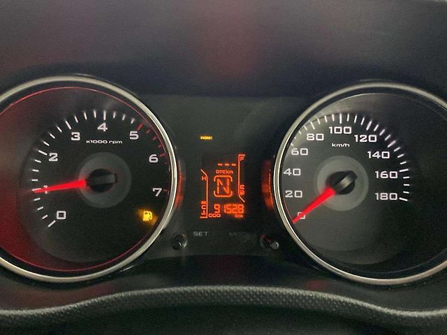 Used Mahindra TUV300 [2015-2019] T8 in Ahmedabad