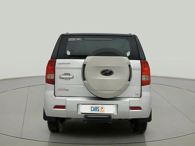 Used Mahindra TUV300 [2015-2019] T8 in Ahmedabad