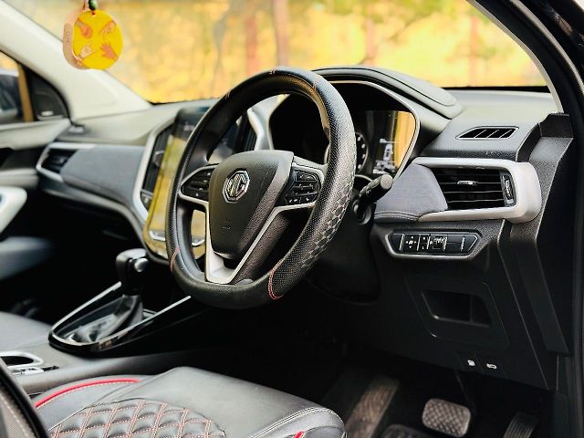 Used MG Hector [2021-2023] Shine 1.5 Petrol Turbo CVT in Vadodara