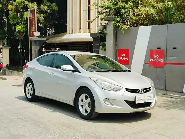 Used 2013 Hyundai Elantra in Mumbai