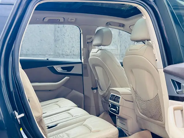 Used Audi Q7 [2015-2020] 45 TDI Technology Pack in Kolkata