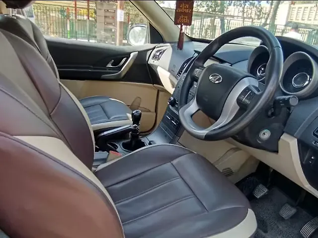 Used Mahindra XUV500 [2015-2018] W6 in Lucknow