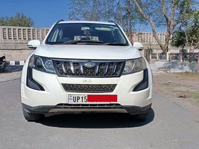 Used 2017 Mahindra XUV500 in Lucknow