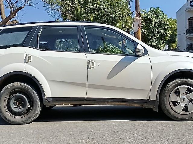 Used Mahindra XUV500 [2015-2018] W6 in Lucknow