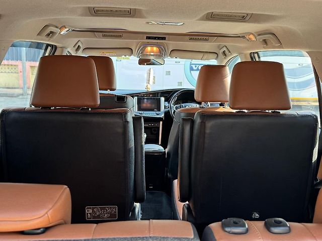 Used Toyota Innova Crysta [2016-2020] 2.8 ZX AT 7 STR [2016-2020] in Mumbai