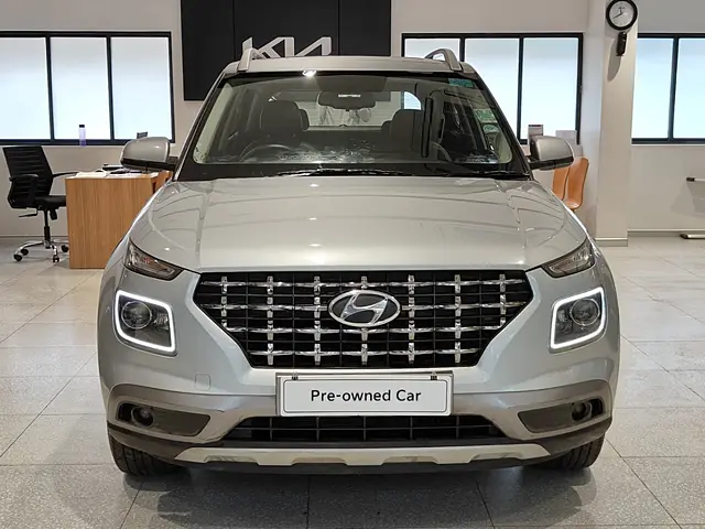 Used 2019 Hyundai Venue in Mumbai