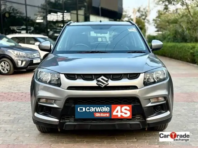Used 2017 Maruti Suzuki Vitara Brezza in Ahmedabad