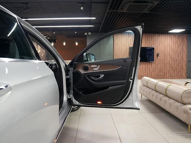 Used Mercedes-Benz E-Class [2015-2017] E 200 in Delhi