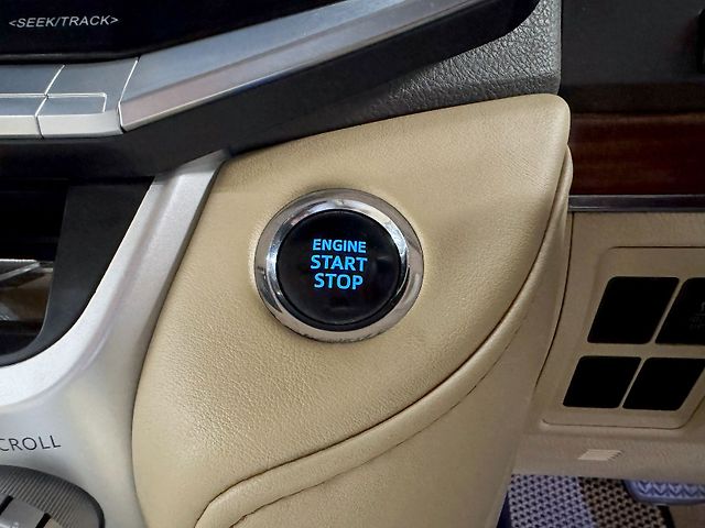 Used Toyota Land Cruiser [2011-2015] LC 200 VX in Delhi