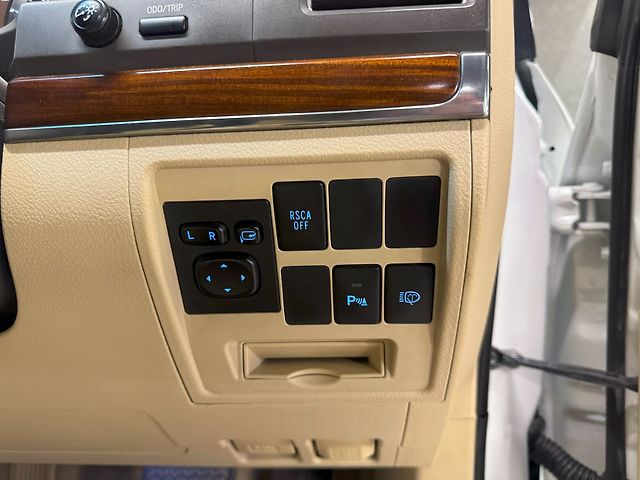 Used Toyota Land Cruiser [2011-2015] LC 200 VX in Delhi