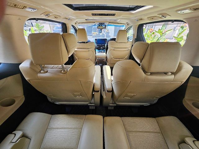 Used Toyota Vellfire [2020-2023] Hybrid in Mumbai