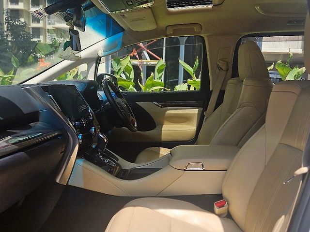 Used Toyota Vellfire [2020-2023] Hybrid in Mumbai