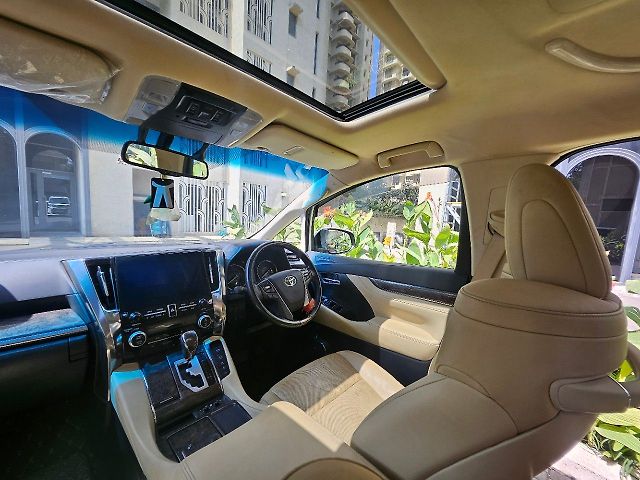 Used Toyota Vellfire [2020-2023] Hybrid in Mumbai