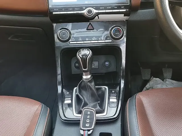 Used Hyundai Alcazar [2021-2023] Signature 6 STR 1.5 Diesel in Lucknow