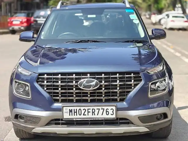 Used 2022 Hyundai Venue in Mumbai