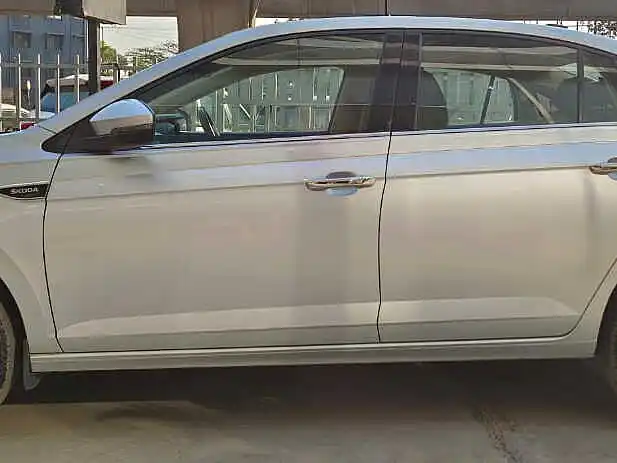 Page 218 - 99093 Second Hand Cars in India, Used Cars in