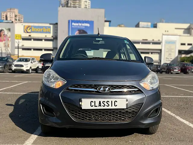 Used 2011 Hyundai i10 in Mumbai