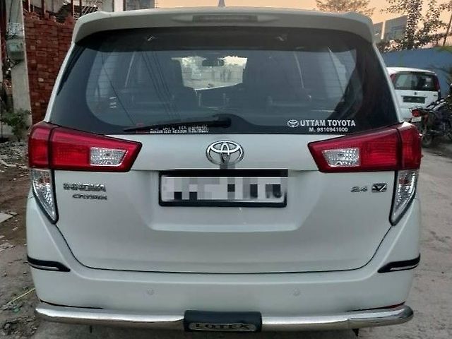 Used Toyota Innova Crysta [2016-2020] 2.4 V Diesel in Dehradun