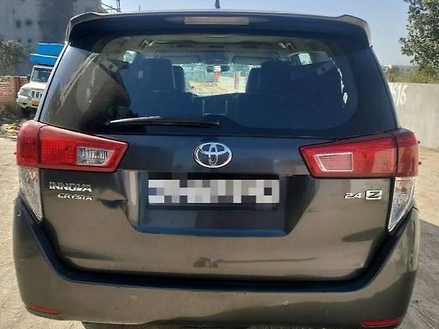 Used Toyota Innova Crysta [2016-2020] 2.4 ZX 7 STR [2016-2020] in Dehradun