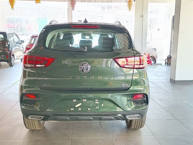 Used MG Astor Sharp 1.5 CVT Ivory [2023-2024] in Bangalore