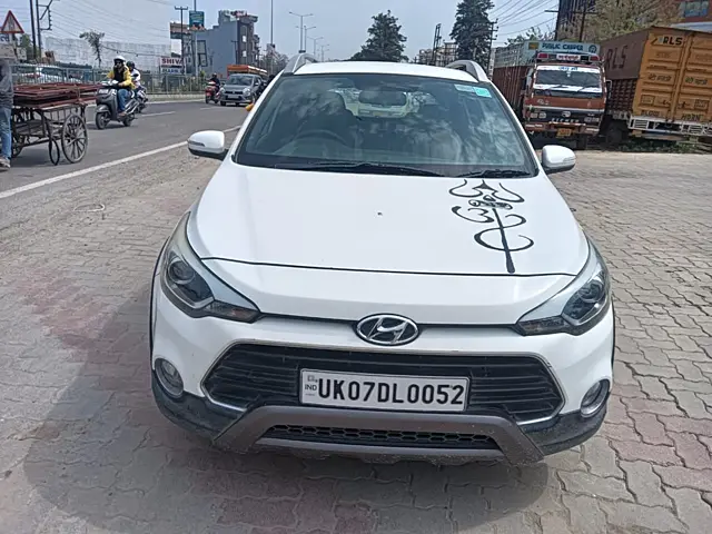 Used 2019 Hyundai i20 Active in Dehradun