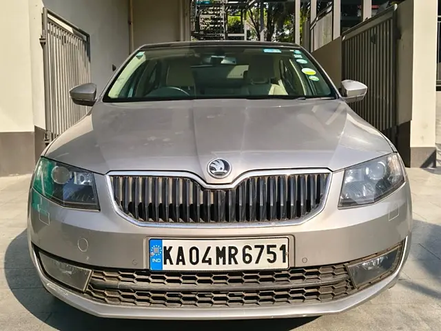 Used 2016 Skoda Octavia in Bangalore