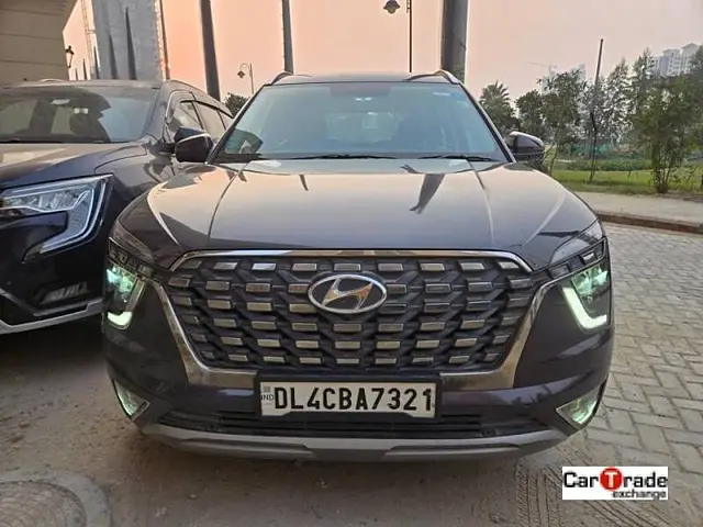 Used 2021 Hyundai Alcazar in Delhi
