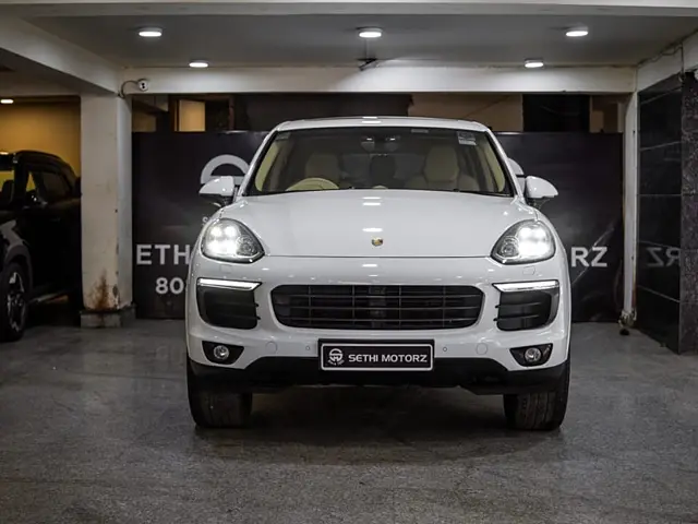 Used 2016 Porsche Cayenne in Delhi