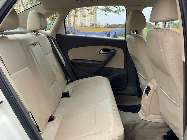 Used Volkswagen Vento [2014-2015] Highline Petrol AT in Mumbai